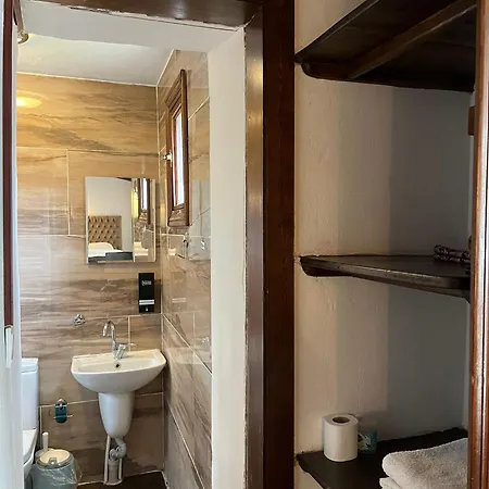 Hotel Haci Rifatlar Konagi