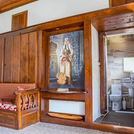 Haci Rifatlar Konagi *