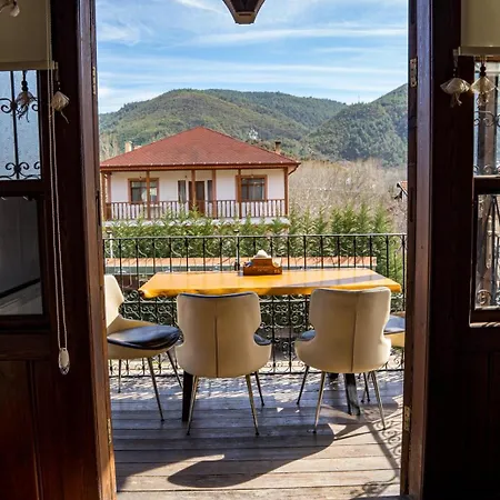 Hotel Haci Rifatlar Konagi *