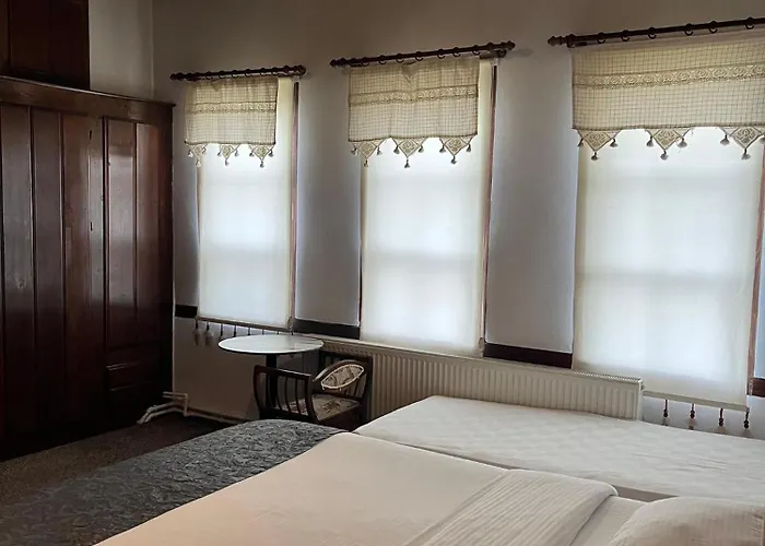 Haci Rifatlar Konagi * Tarakli